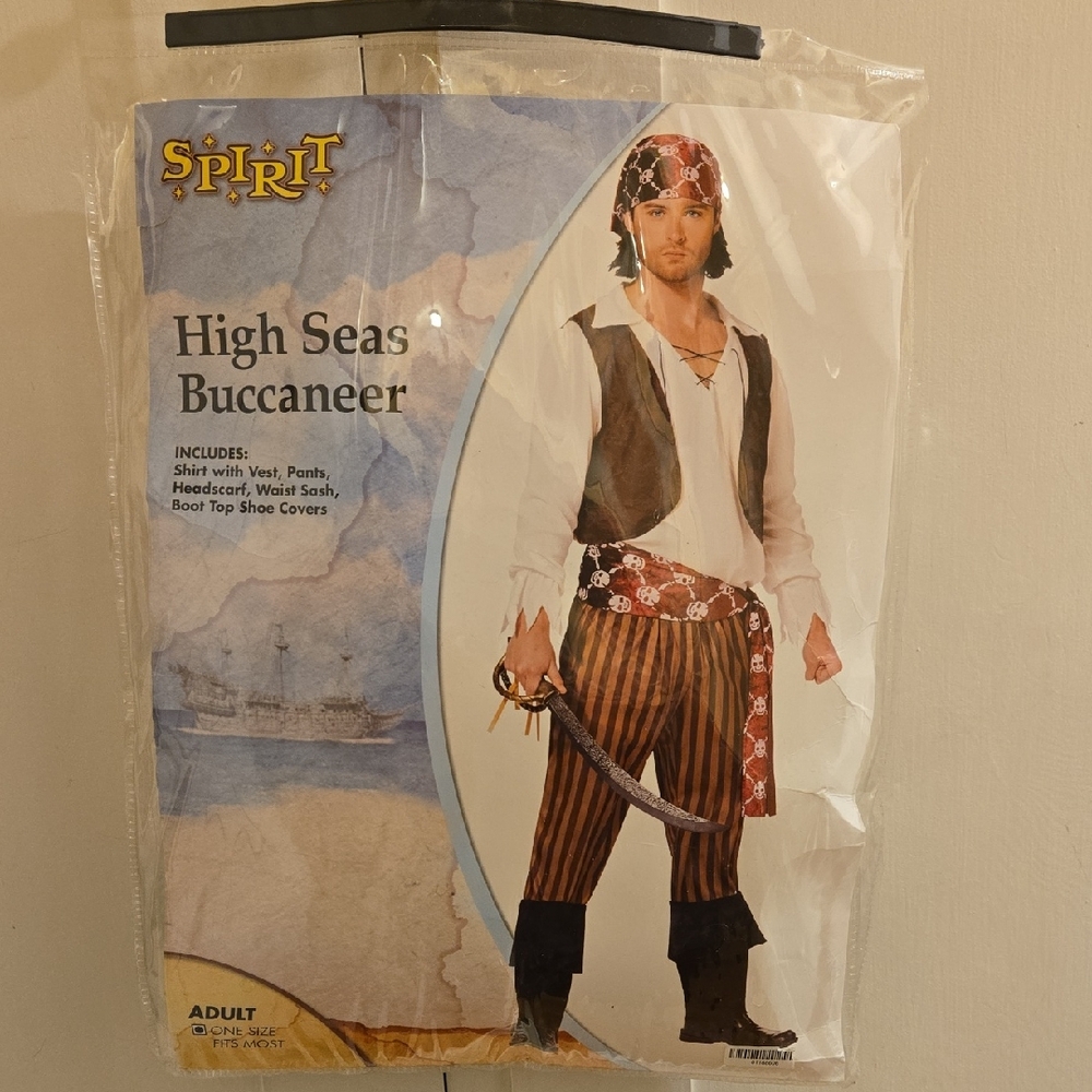 Spirit High Seas Bucaneer adult Costume Sz